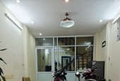 Bán nhà Nguyễn Ngọc Vũ,kinh doanh,lô góc,ô tô ,ngõ thông tiện ích đủ thứ giá chỉ 7,2 tỷ .